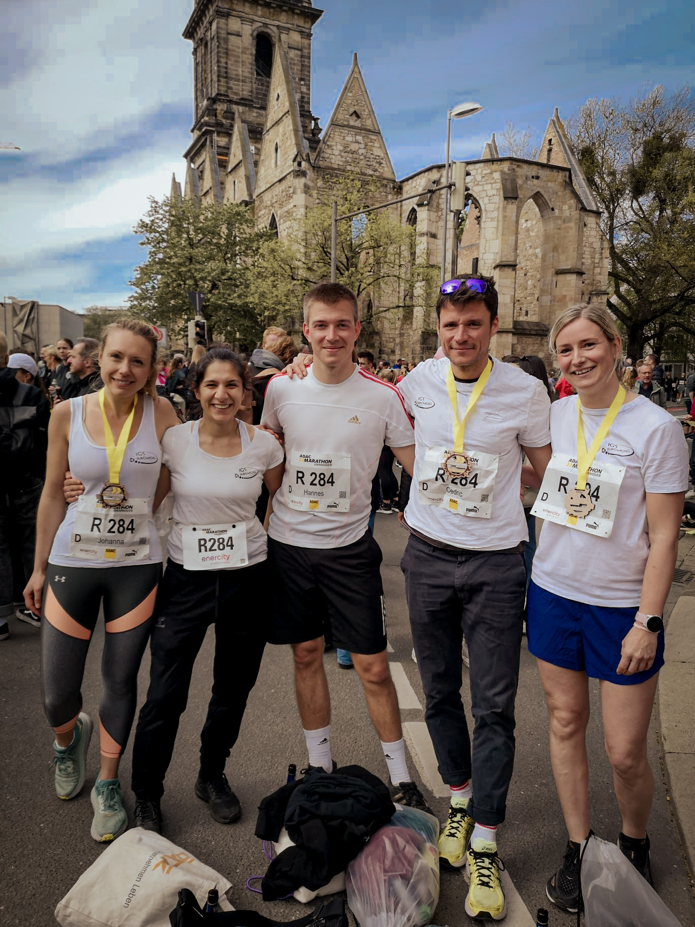 Lehrerstaffel der IGS Burgwedel nimmt erfolgreich am ADAC Marathon teil