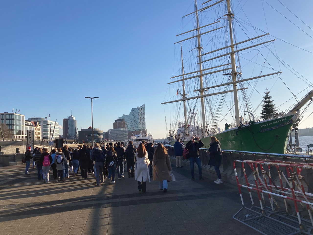 Zwischen gruseliger Geschichte und malerischer Musik: ein Ausflug nach Hamburg 